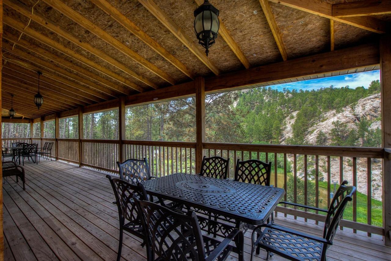 Eagle Pine Lodge Custer Eksteriør bilde