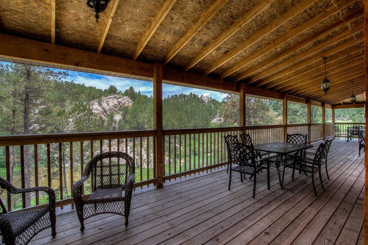 Eagle Pine Lodge Custer Eksteriør bilde