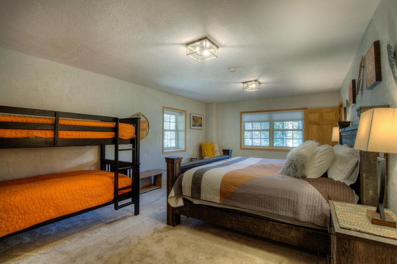 Eagle Pine Lodge Custer Eksteriør bilde